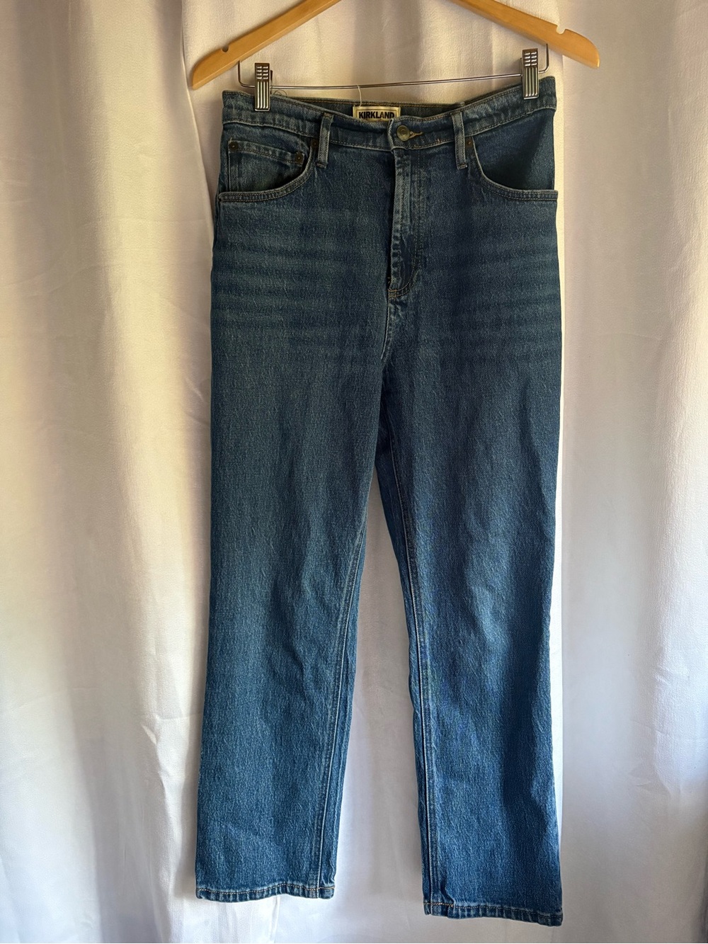 4 for $20 🫧 KIRKLAND // Mom Straight-Leg Blue Jeans